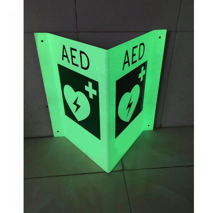 V Shaped 3 Way Heart Sign AED Wall Mounted With Night Glow Painting